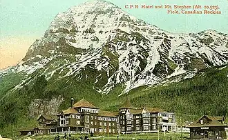 Hotel and Mount Stephen in 1908