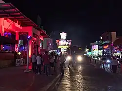 Hotel Zone's nightlife scene