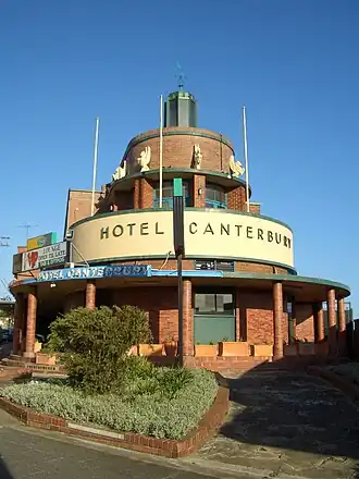 Canterbury Hotel, Canterbury Road