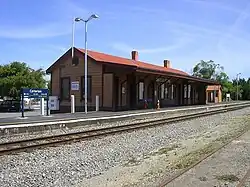 Carterton railway station, 2007