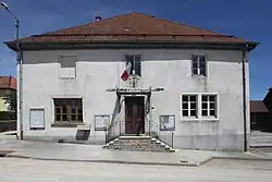 The town hall in Censeau