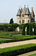 The Châtelet in the castle