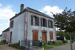The town hall in Champrond-en-Perchet