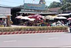 Thùng Thơ Market
