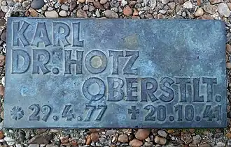 Grave of Karl Hotz (block 2, row 21, plaque number 649)