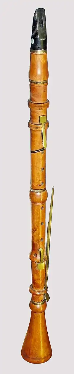 Early Clarinet with 4 keys (c. 1760).