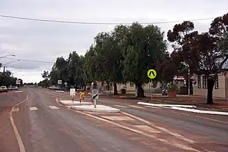Cobb Highway in Ivanhoe