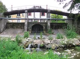 The spillway and its footbridge.