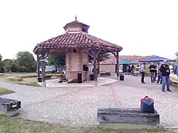The communal bread oven in Lartigue