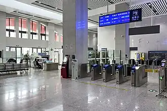 Station building interior/concourse