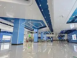 Line 7 concourse