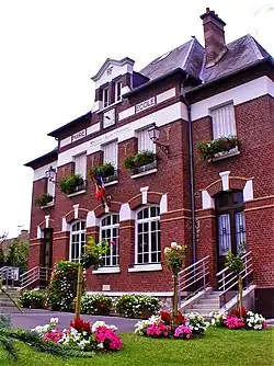 The town hall in Courcelles-sur-Seine