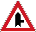 II-1 Side road to the right