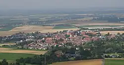 Lengfeld, seat of the municipal administration, as seen from Otzberg Castle