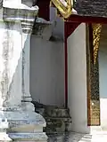Tunnel between Kulai Chedi and Wihan Lai Kham
