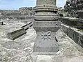 Decorated column capital