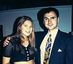 Image 100Example of 1990s men's and women's fashion, 1994 (from 1990s in fashion)