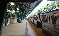 Disneyland Resort station platform became the second station in Hong Kong to have half-height platform-edge doors installed, after Sunny Bay.
