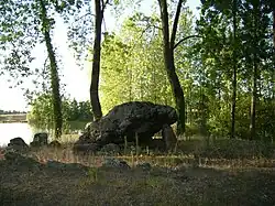 Dolmen de la Pierre Levée