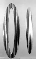Double Ellipse of Full and Empty Form, 1997, aluminum, dimensions: 3300 × 975 × 38&nbsp;mm/180&nbsp;kg. 2780 × 367 × 38&nbsp;mm/120&nbsp;kg, collection: Museum of Contemporary Art, Belgrade, Serbia