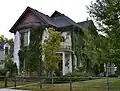 DuToit house front right