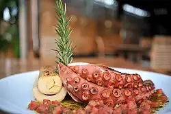 Octopus and pupunha