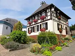 The town hall in Durningen