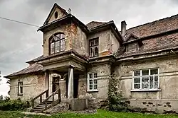 Manor house