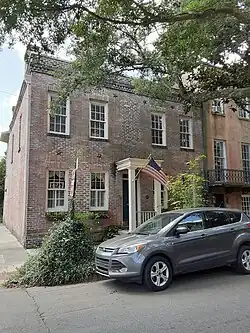 Ellen Williams House, 423 East Charlton Street