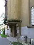 1 Elsterska Street: Stepped corbels