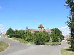 The church and surroundings in Empuré