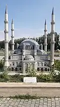 Esminiaturk:Sultan Ahmet Mosque (1/25 size)