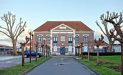 The town hall of Essars