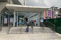 Entrance B