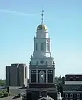 Ezra_Stiles_College_and_Pierson_College