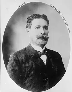 A black-and-white photograph portrait of Fernando Figueroa