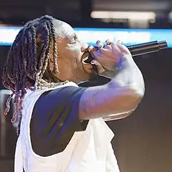 Fahda Romie performing at the cocacola arena