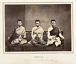 Khmer royal ladies wearing sompot chong kben and sbai in the mid-1800s.