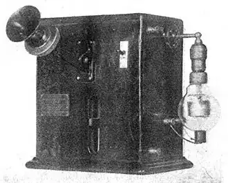 Image 10The first commercial AM Audion vacuum tube radio transmitter, built in 1914 by Lee De Forest who invented the Audion (triode) in 1906 (from History of radio)