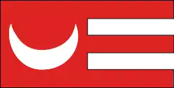 Early red flag with white or yellow crescent of the 14th century, reported by Marino Sanudo (ca. 1321), Pietro Vesconte (1325), Angelino Dulcerta (1339) and the Catalan Atlas (1385)[35]
