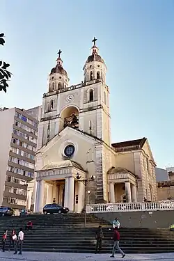 The seat of the Archdiocese of Florianópolis is Catedral Metropolitana Nossa Senhora do Desterro.