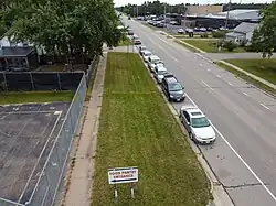 Food pantry car line