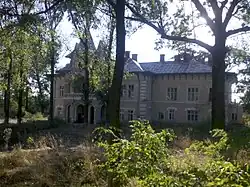 The old psychiatric hospital in Gâdinți