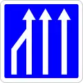 430 Lanes merge (four to three)