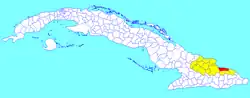 Frank País municipality (red) within Holguín Province (yellow) and Cuba