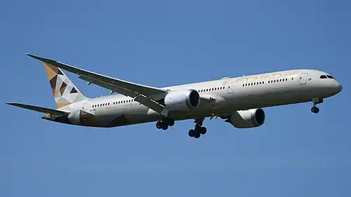 Boeing 787-10