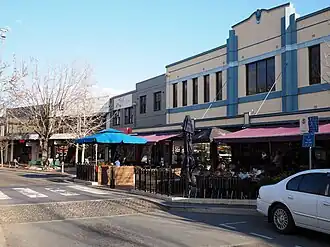 Franklin Street in Manuka in 2015