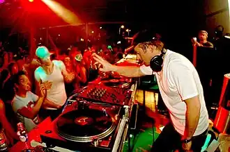 Freddy Fresh performing in Australia, 2007