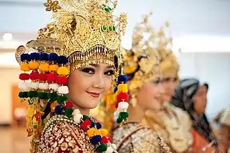 Gending Sriwijaya, traditional dance from Palembangese