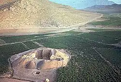 The early village site of Ganj Darreh near Kermanshah